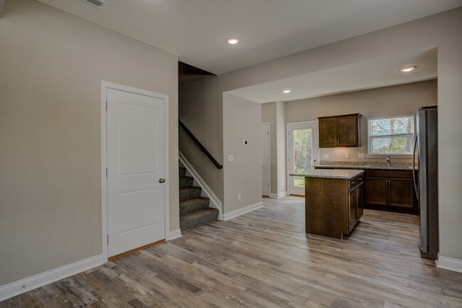 Photo - 5565 Limaburg Rd