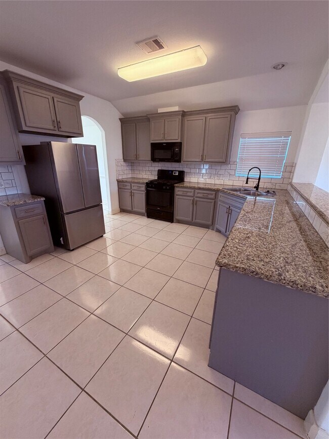 Photo - 4915 Manor Stone Ln