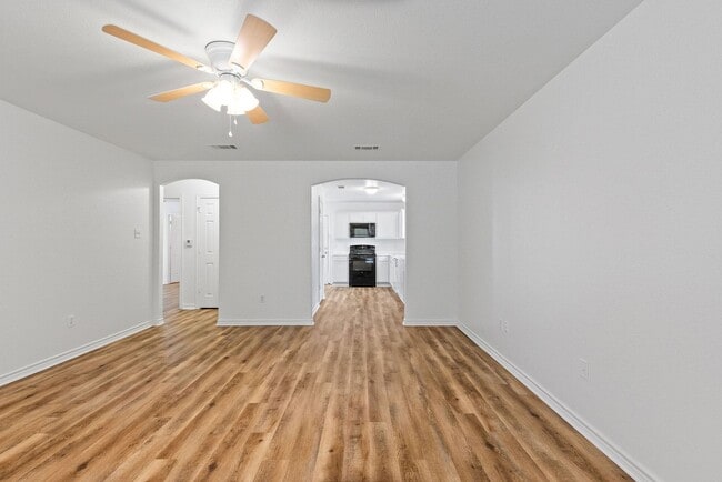 Photo - 1412 Hemphill St