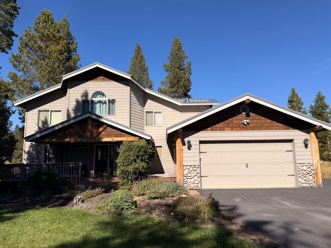 17127 Merganser Dr