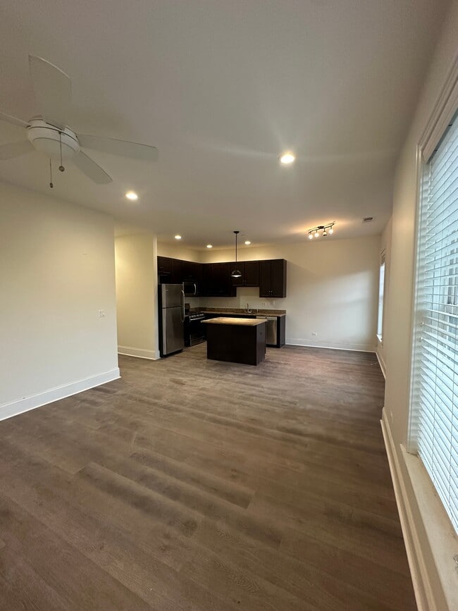 Photo - 2500 Green Bay Rd Unit 201