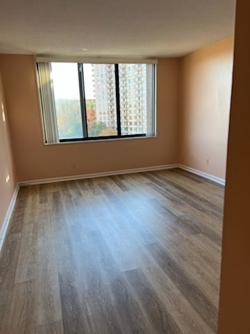 Photo - 5225 Pooks Hill Rd