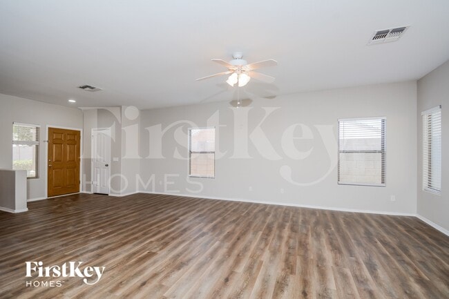 3606 N 129th Ave