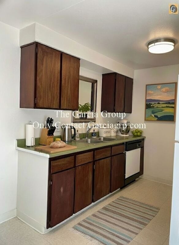 Photo - 3928 N Haight Ave