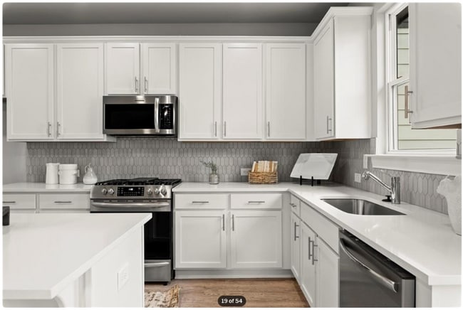 Photo - 2030 Main St NW