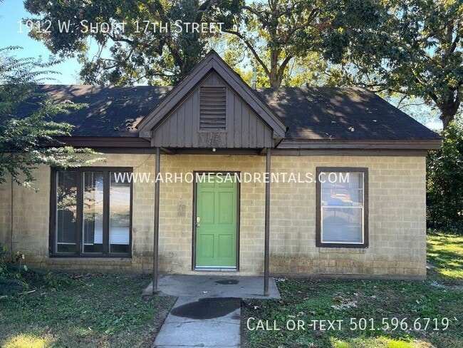 Photo - 1912 W Short 17th St