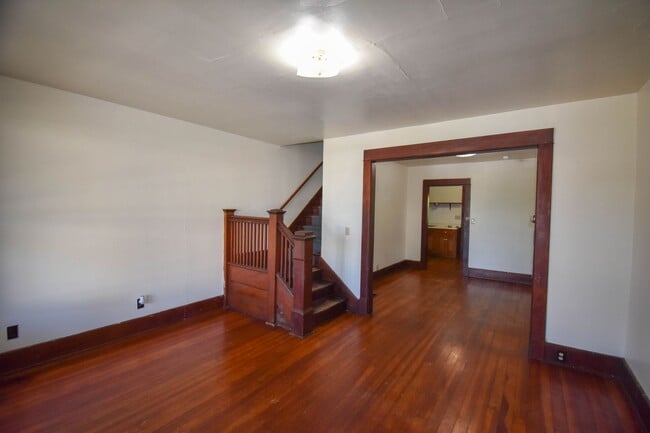 Photo - 205-205 S Summit St Unit #203