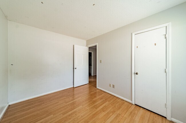 Photo - 9535 University Terrace Dr Unit 1 - Room 1