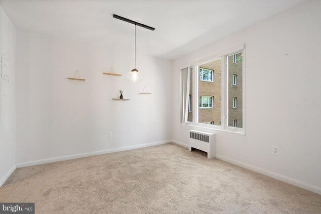 Photo - 2400 41st St NW Unidad 312