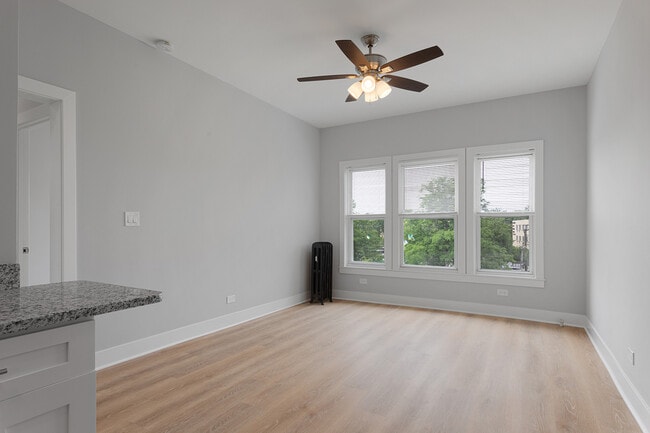 Photo - 7600 N Sheridan Rd Unit 202