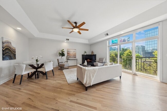 Photo - 820 W Hubbard St Unidad 4