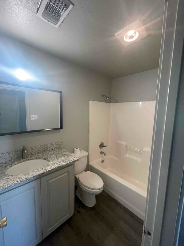 Photo - 3505 E Colgate St