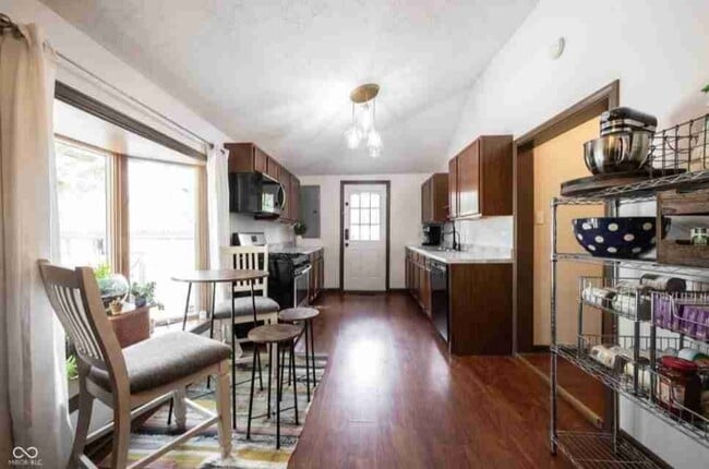 Photo - 2909 Huntsville Rd