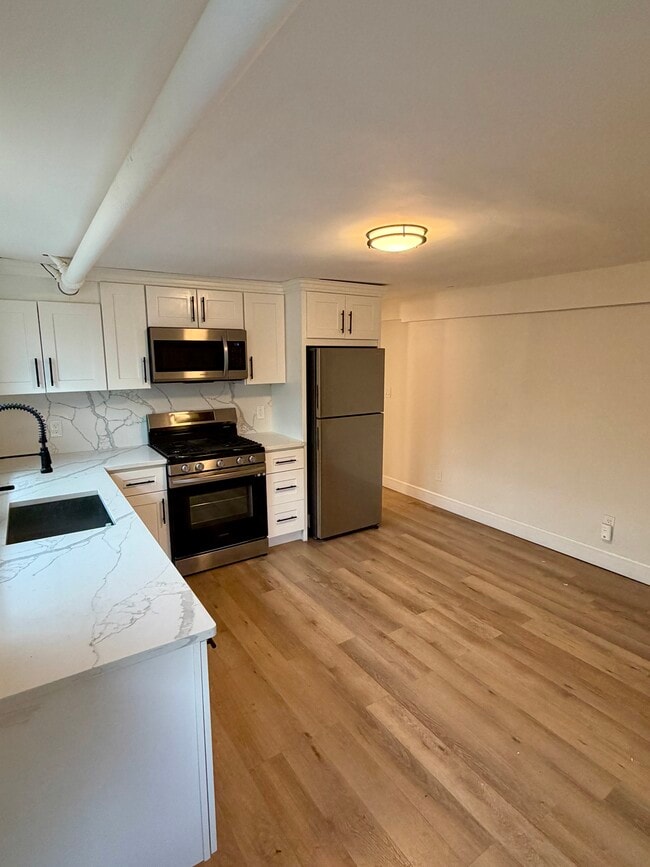 Cocina - 54 S Kensico Ave Unidad BSMT