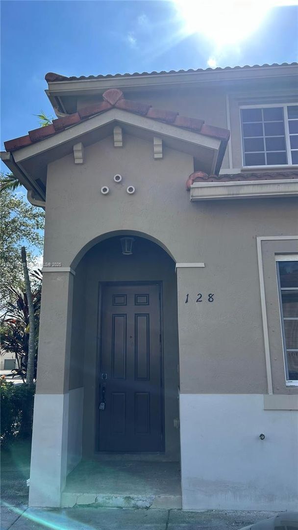 Photo - 21207 NW 14th Pl