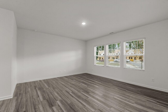 Photo - 325 Spaight Acrs Wy