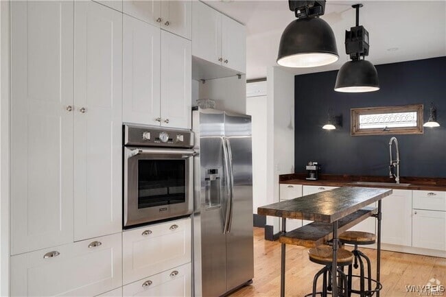 Building Photo - 35 Olean St Rental