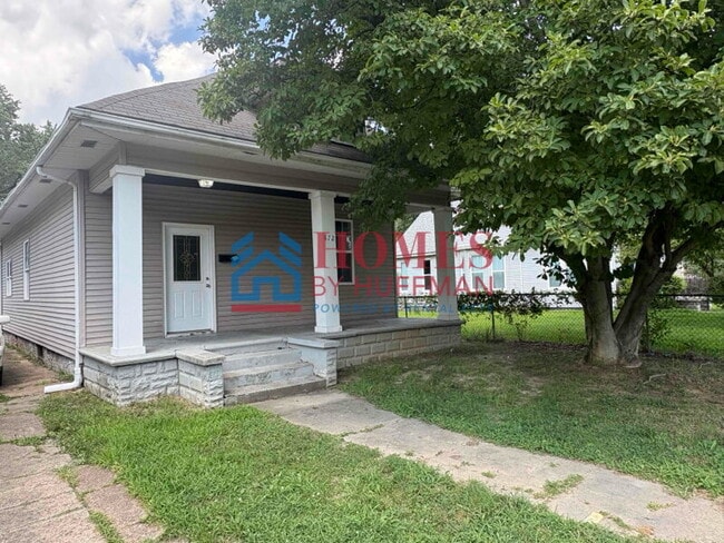 Building Photo - Two Bedroom House | Move in Ready