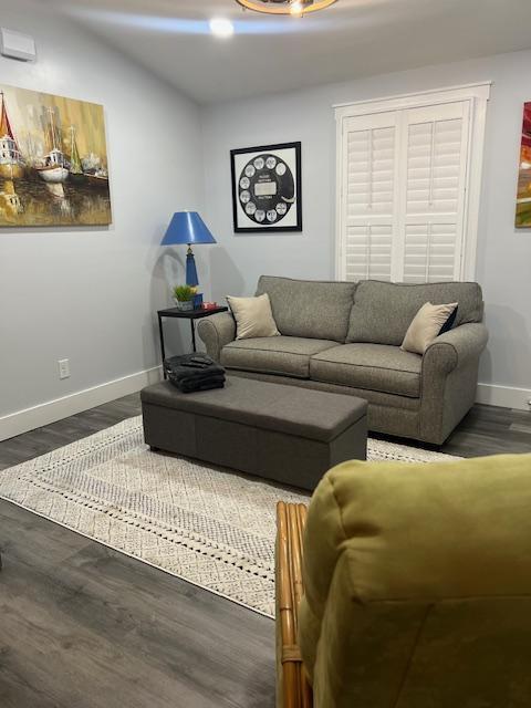 Photo - 1219 Thomas Dr