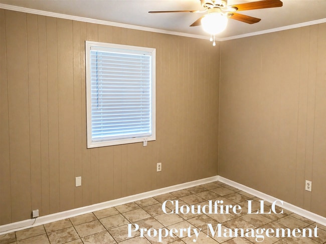 Photo - 202 James Cir Unit 202