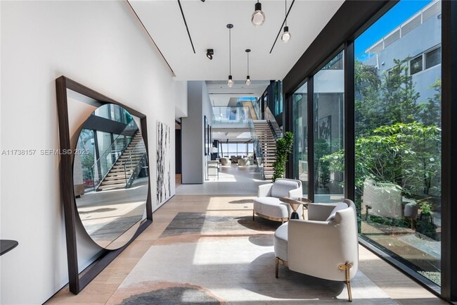 Photo - 1369 N Venetian Way