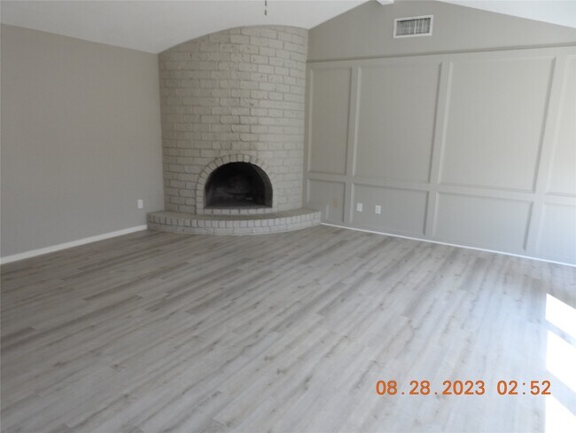 Photo - 22 Chapparal Ct