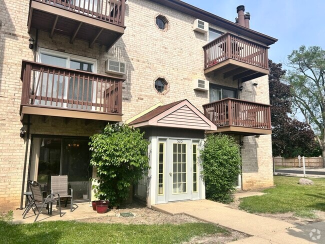 Building Photo - 520 E Spruce Dr Unit 1A Rental