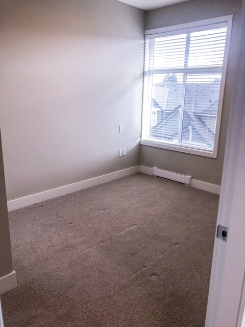 Photo - 44565-44565 Vandell Dr