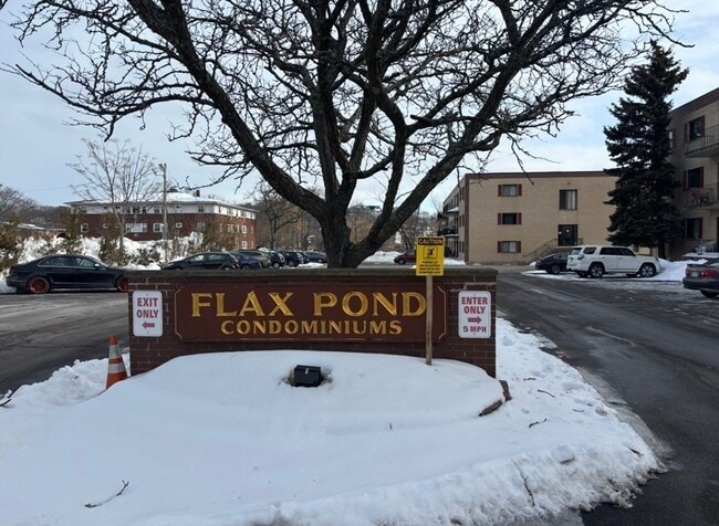 Building Photo - 406 Broadway Unit 301