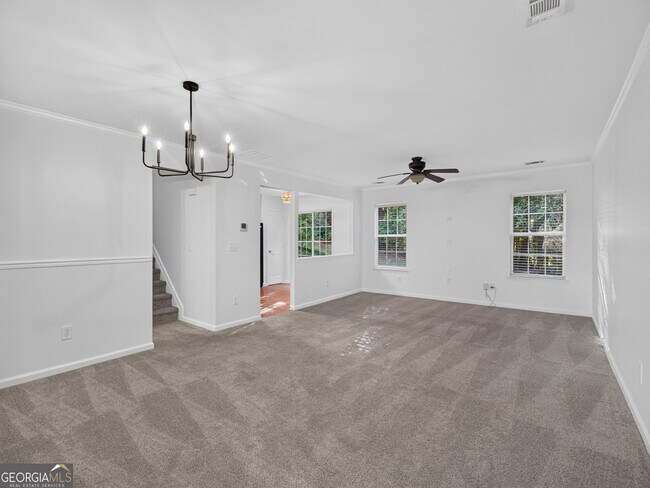 Photo - 2820 Mayfair Dr