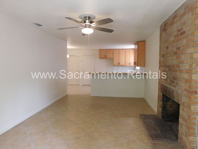 Photo - 101 Kennelford Cir