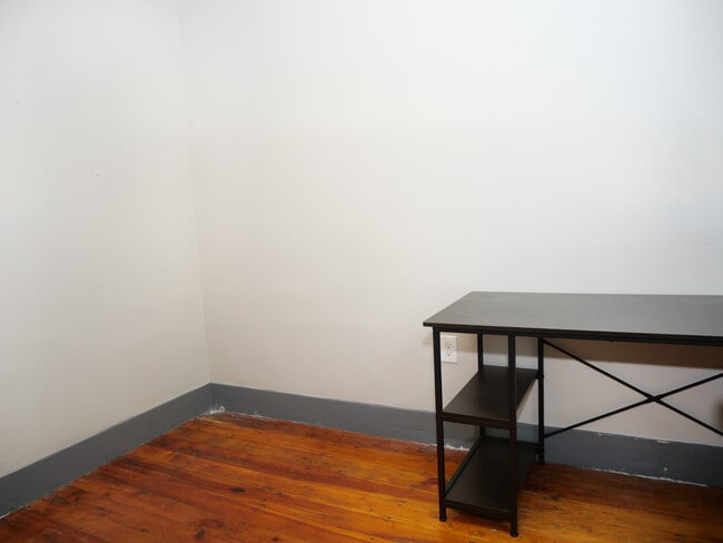 Photo - 140 Trenton St