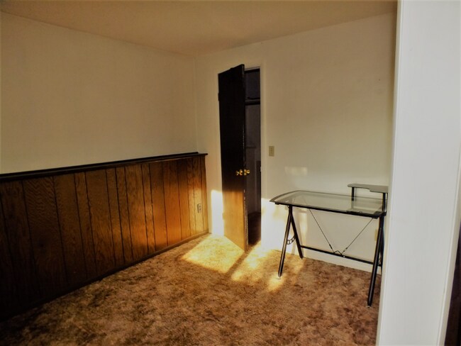 Photo - 716 S 16th Ave