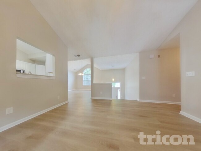 Photo - 7093 Springgrove Ct