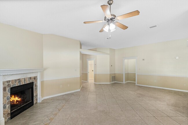 Photo - 8778 Faye Ct