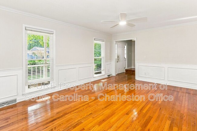Photo - 154 Fox Chase Dr