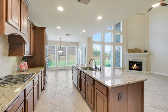 Photo - 27906 Colonial Point Dr
