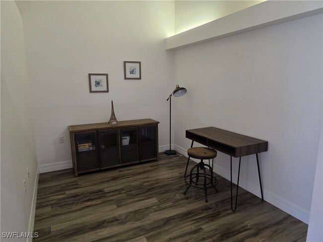 Photo - 4940 Cougar Ct S Unit 5