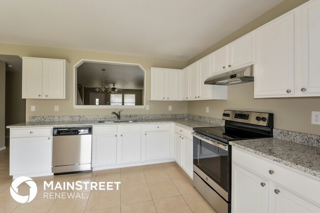 Photo - 315 Mallow Grove