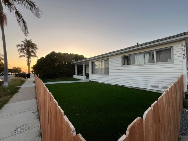 Building Photo - 5528 Dorothy Dr Rental