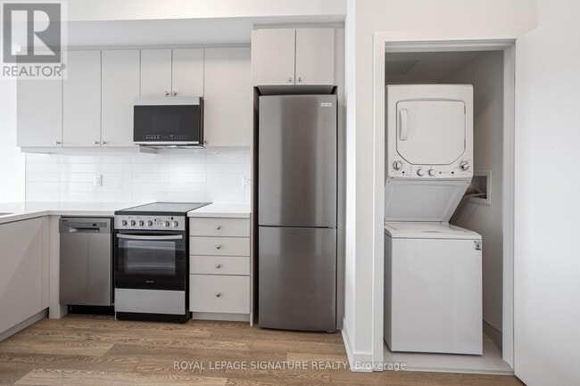 Photo - 51 Clarington Blvd Unité 520