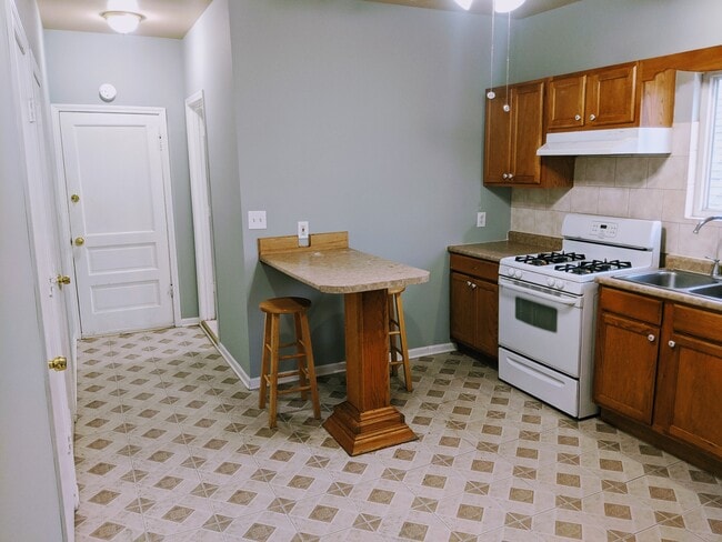 Photo - 2129 N Latrobe Ave Unit 3