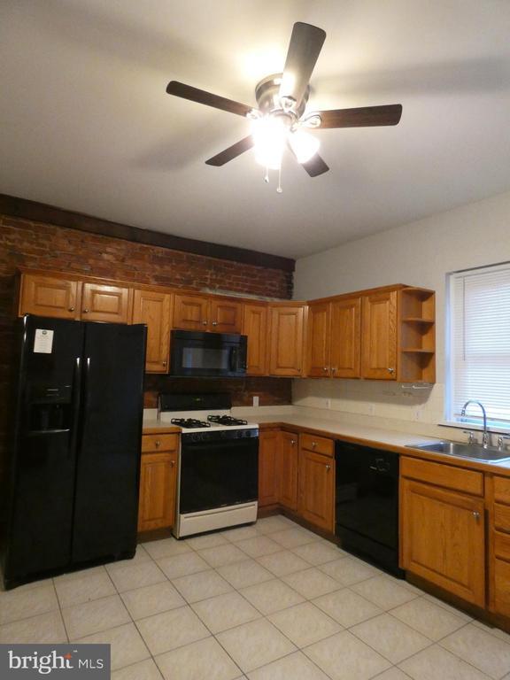 Photo - 3724 Hamilton St