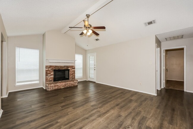 Photo - 7320 Laurelhill Ct S