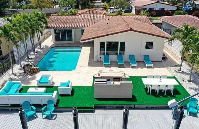 Photo - 2321 SE 15th St