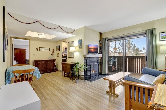 Building Photo - South Anchorage 2 bed/2 bath Condo with Garage and In Unit D