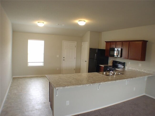 Photo - 704 NW 70th Ave