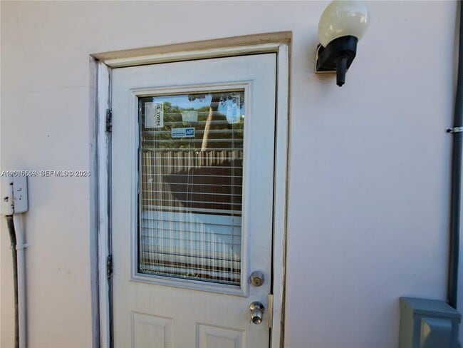 Photo - 1111 NW 79th Way Unit 0