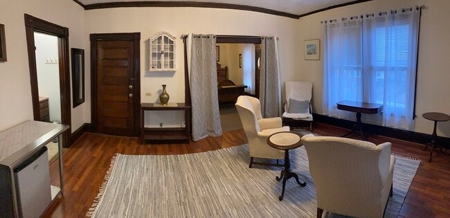 Photo - 110 Grovers Ave Unit 2F