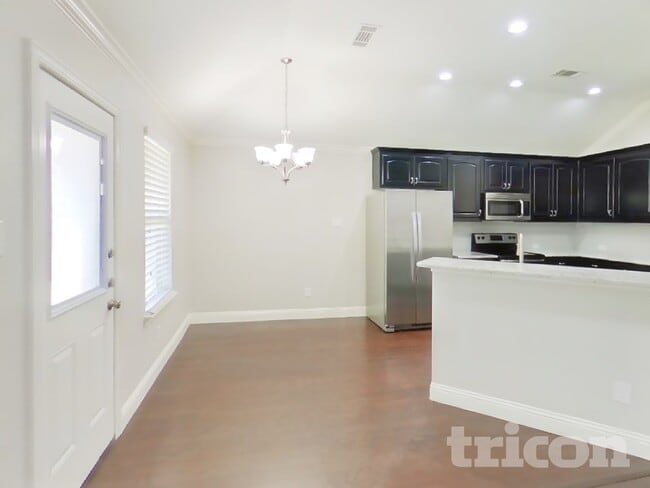 Photo - 123 Sierra Dr